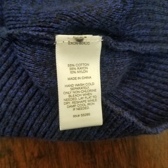 Express Long Sleeve Sweater Size Small - Picture 4 of 4